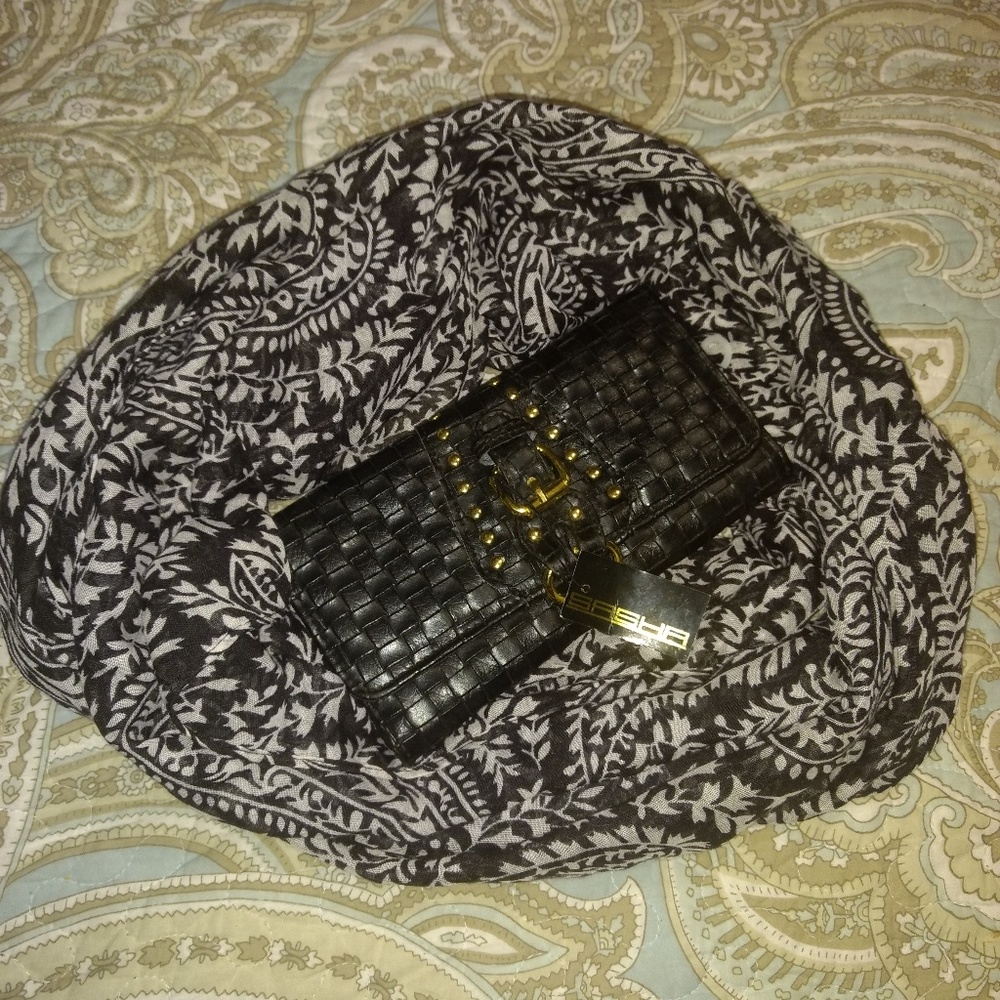 Women's Black Wallet and Scarf